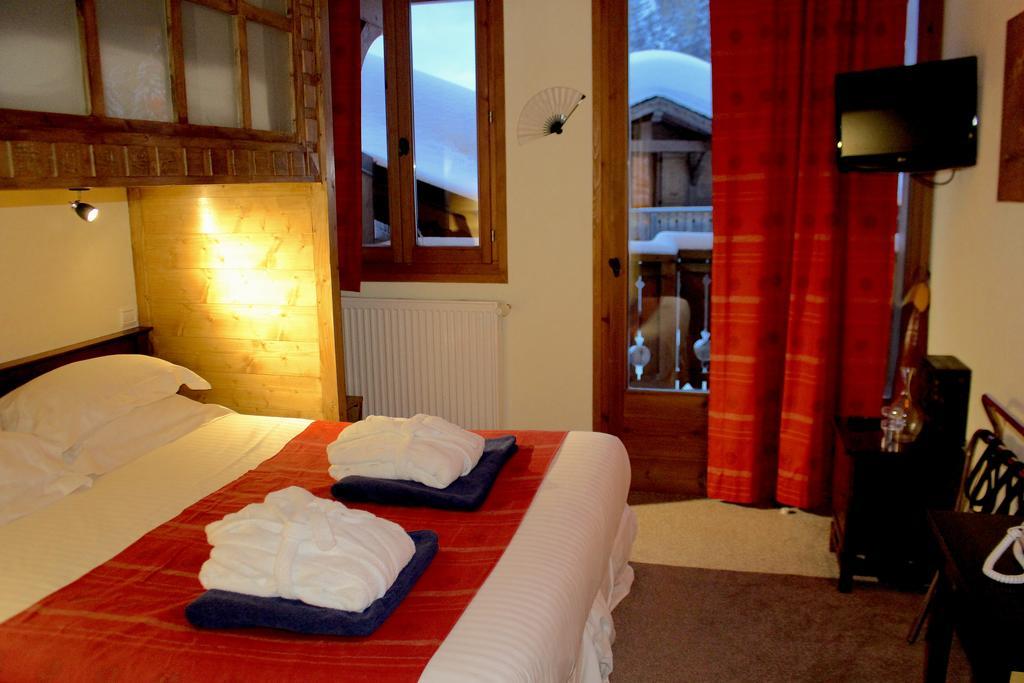 Hotel Et Chalet Au Coin Du Feu Chilly Powder Morzine Exterior foto